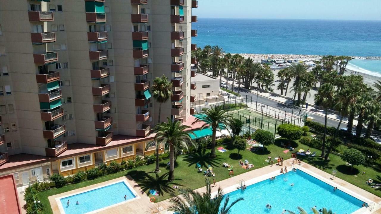 Gondolas Sunny Apartment